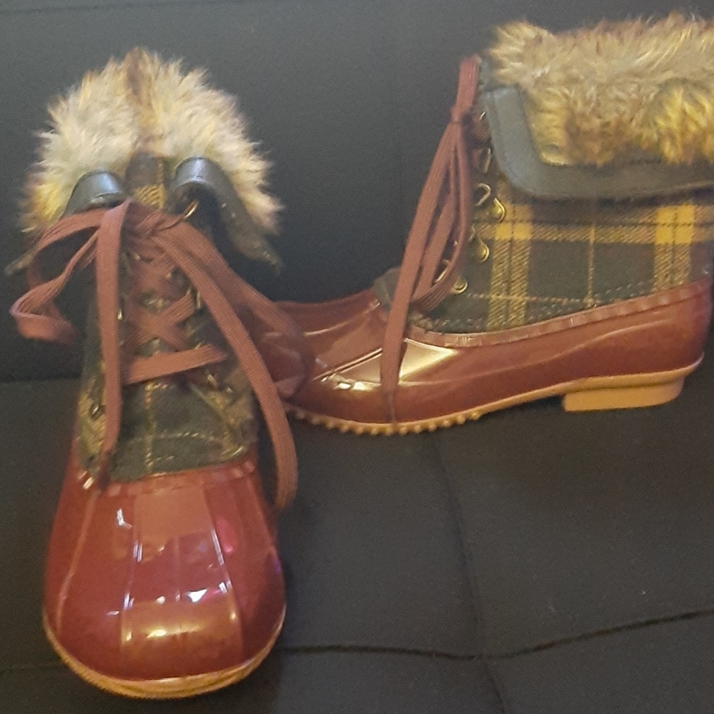 Winter boots - Picture 2 of 2